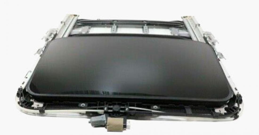 Lexus LS460 2017 sunroof