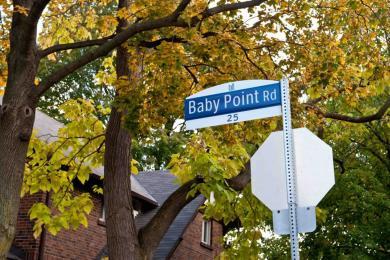 aluminum extruded street sign on Ontario residential street